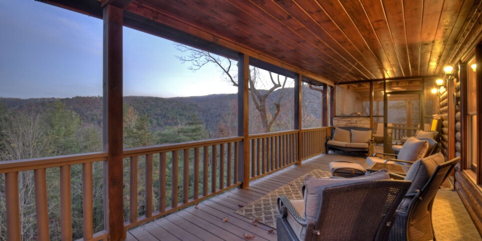 Blue Ridge - Bar 5 Cabin - Exterior