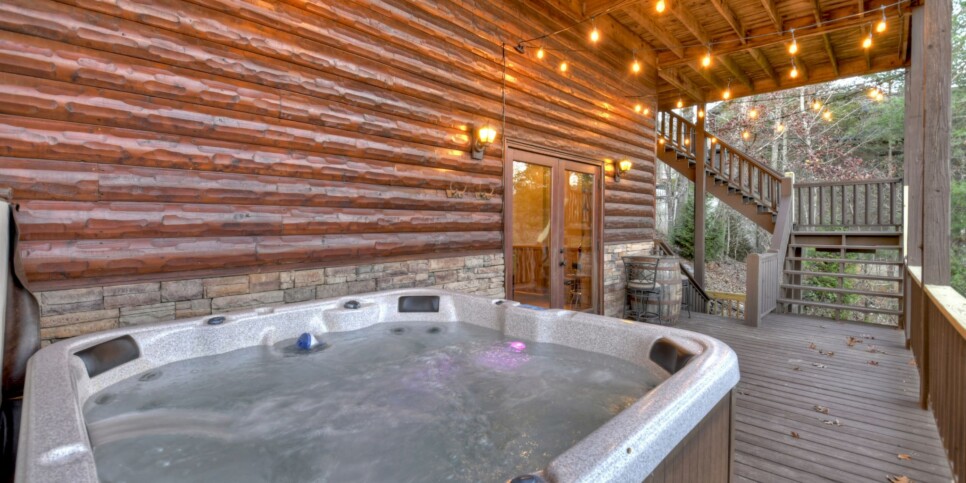 Blue Ridge - Bar 5 Cabin - Exterior