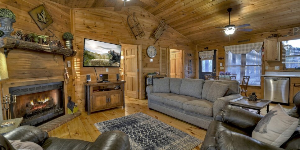 blue ridge overlook oasis living room