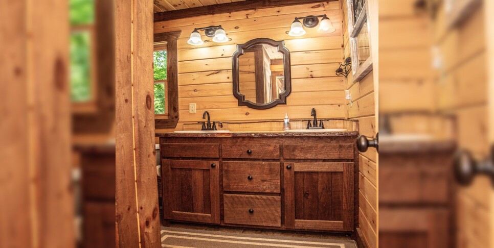 Blue Ridge - Adore the Smores - Bathroom