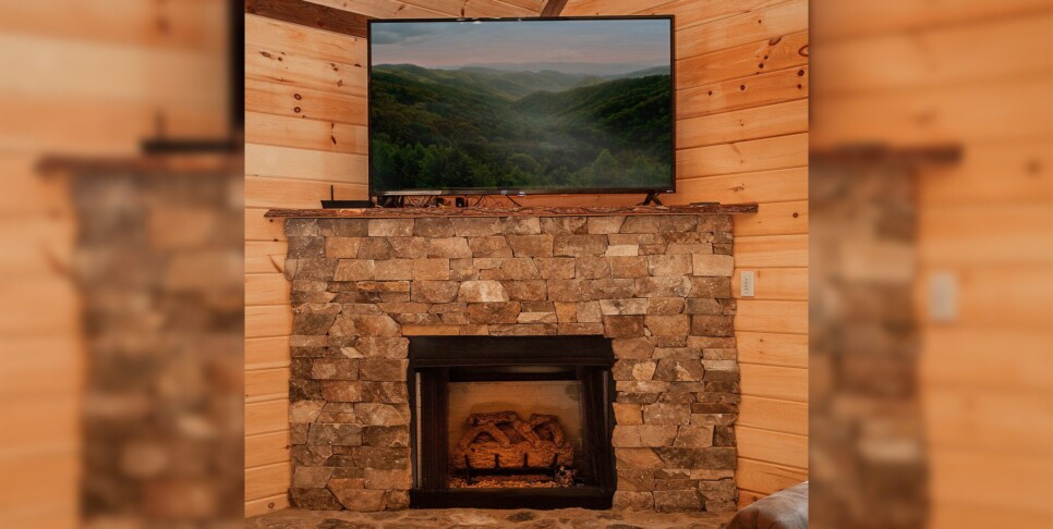 Blue Ridge - Adore the Smores - Living Room