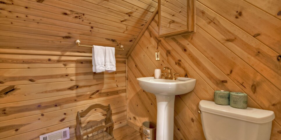 blue-ridge-the-waters-edge-bathroom-3