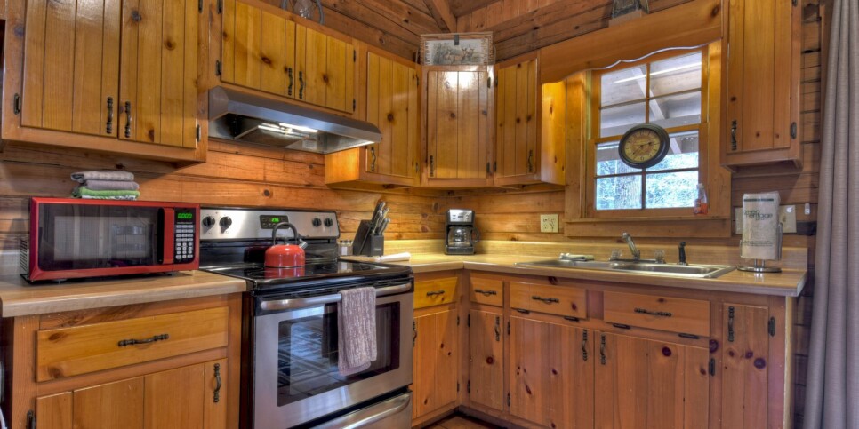 Ellijay - Cabin Rental - Harleys River Retreat - Kitchen