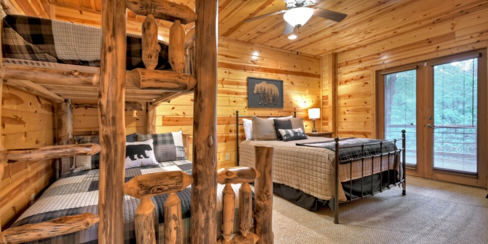 Blue Ridge - The Overlook on Fightingtown - Bedroom