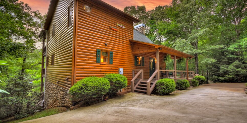 Blue Ridge - The Overlook on Fightingtown - Exterior