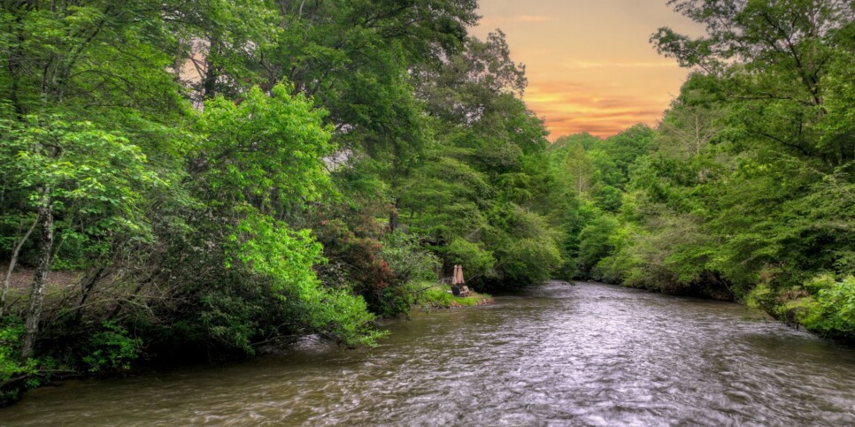 Blue Ridge - The Overlook on Fightingtown - Exterior