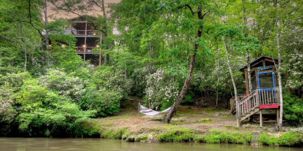 Blue Ridge - The Overlook on Fightingtown - Exterior
