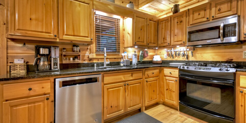 Blue Ridge - The Overlook on Fightingtown - Kitchen