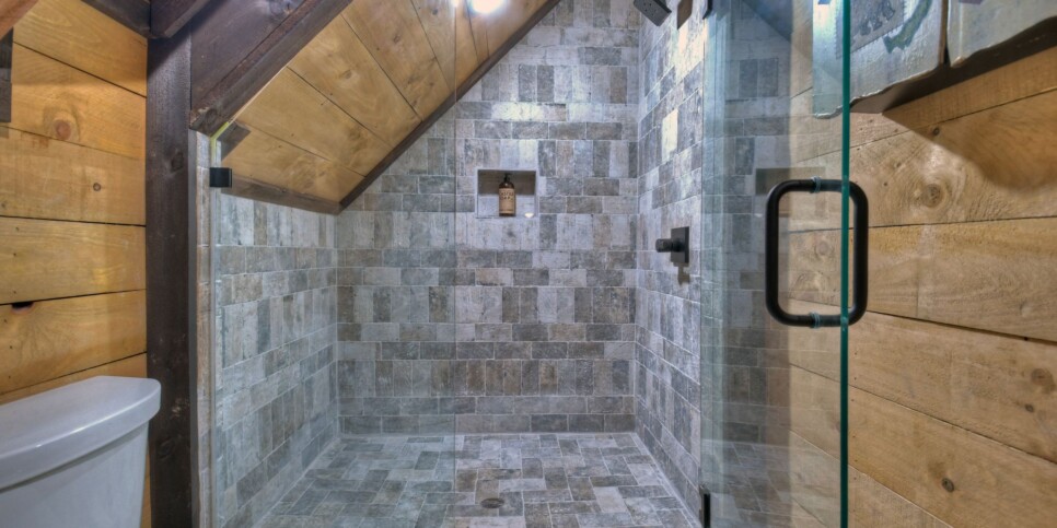 Blue Ridge - Your Happy Place - Bathroom