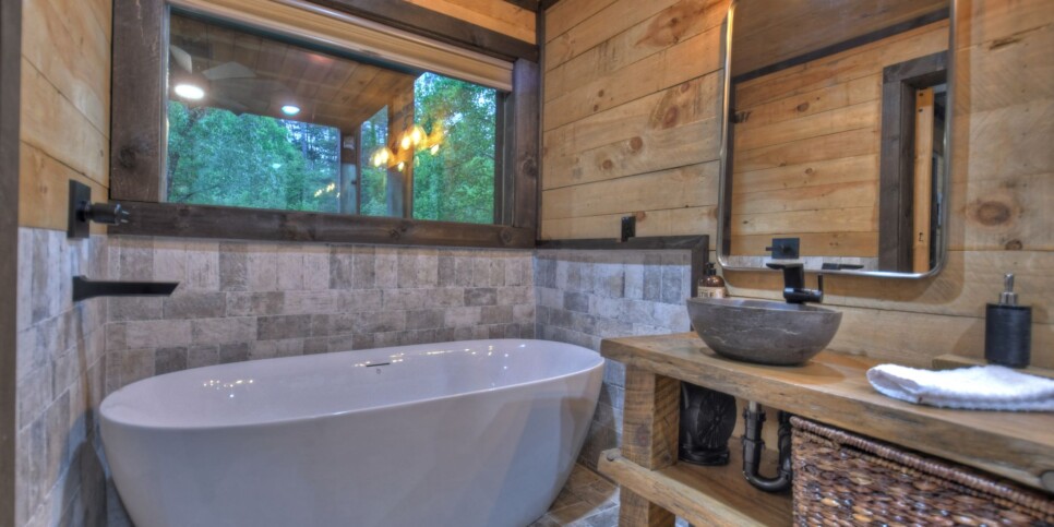 Blue Ridge - Your Happy Place - Bathroom