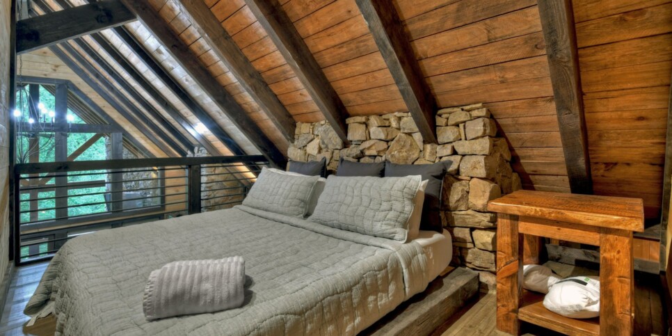 Blue Ridge - Your Happy Place - Bedroom