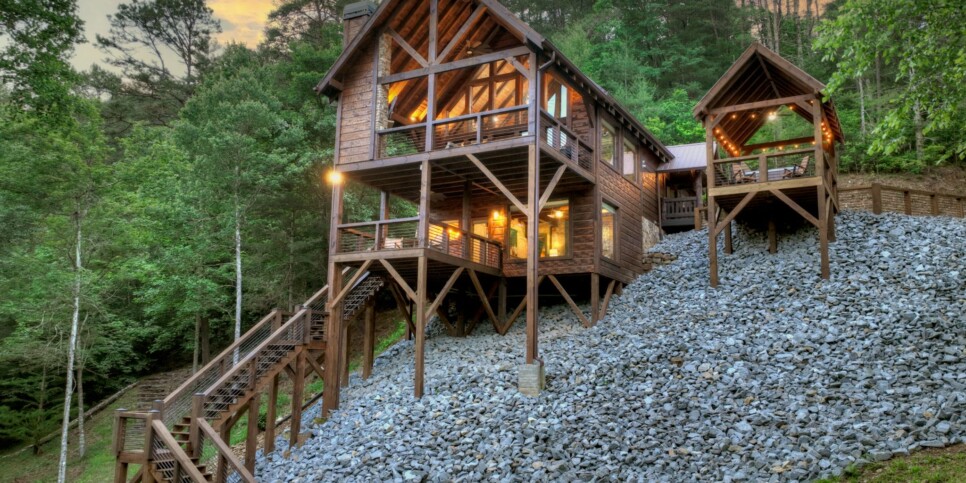 Blue Ridge - Your Happy Place - Exterior