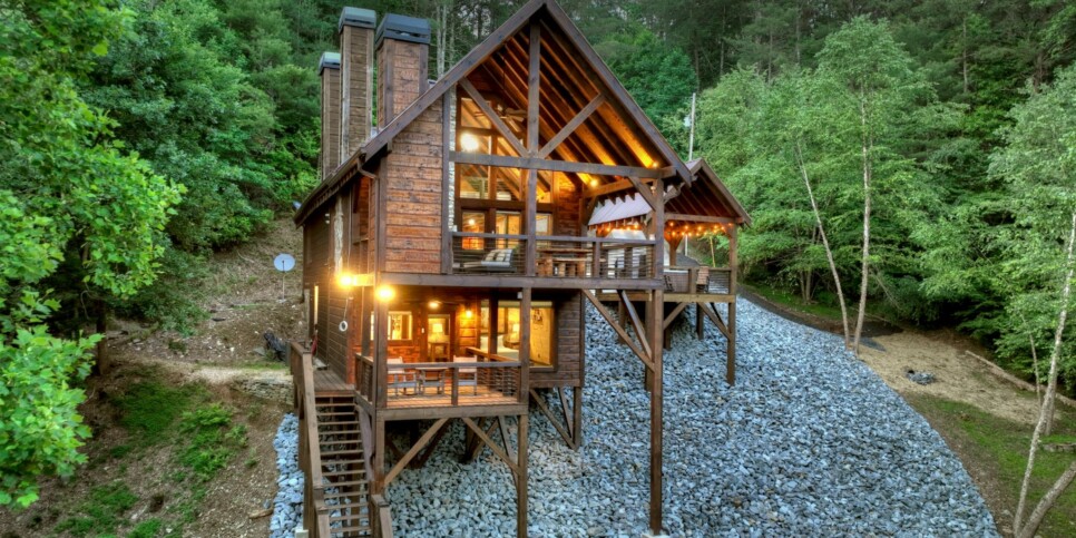 Blue Ridge - Your Happy Place - Exterior