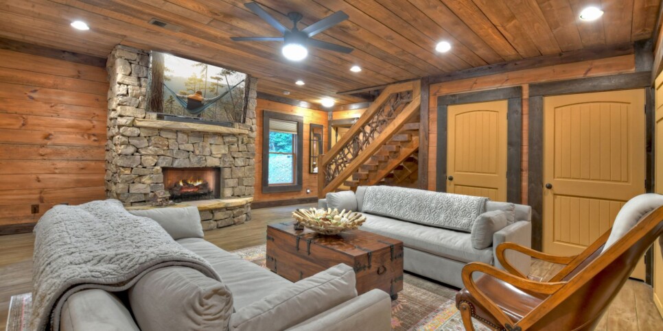 Blue Ridge - Your Happy Place - Recreation