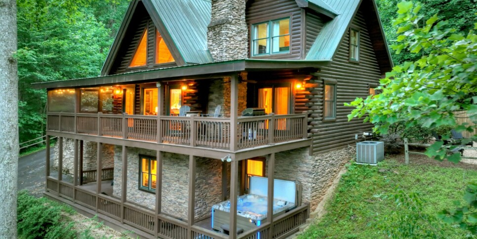 Blue Ridge Cabin - Blueberry Hill - Exterior