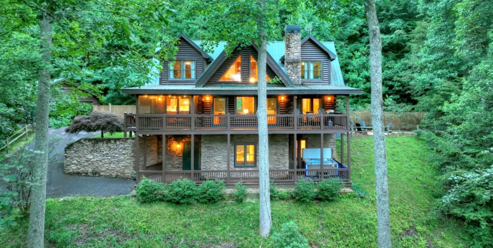 Blue Ridge Cabin - Blueberry Hill - Exterior