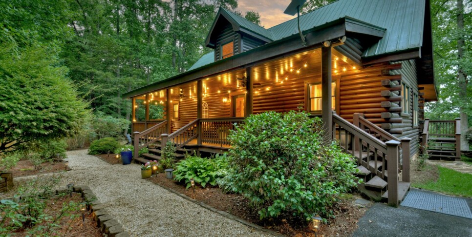 Blue Ridge Cabin - Blueberry Hill - Exterior