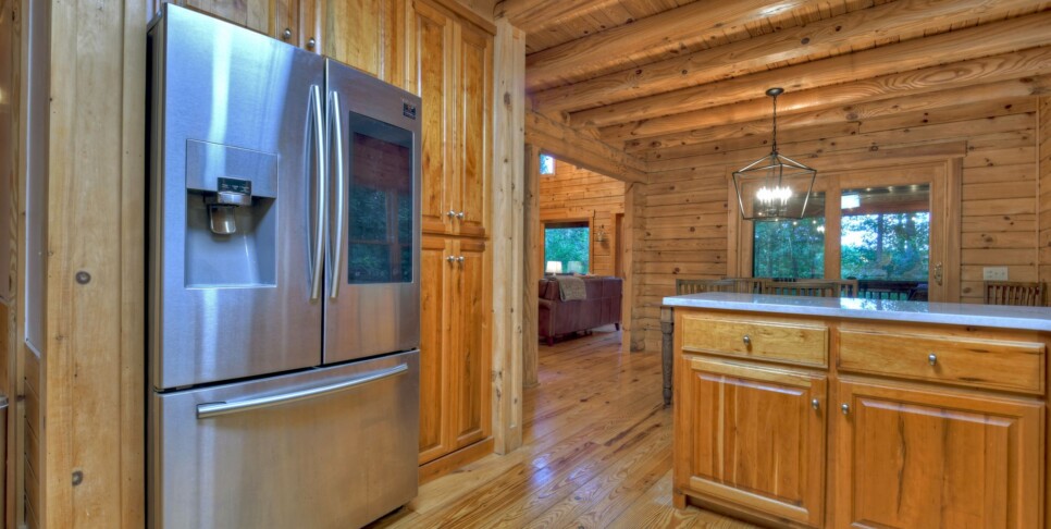 Blue Ridge Cabin - Blueberry Hill - Kitchen