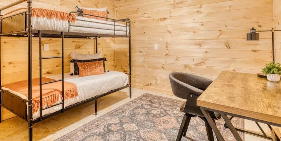 Blue Ridge - Blueberry Hill - Bedroom