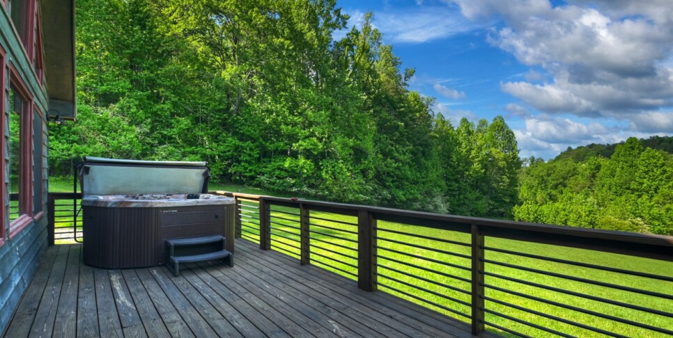 blue ridge carters cozy cabin exterior