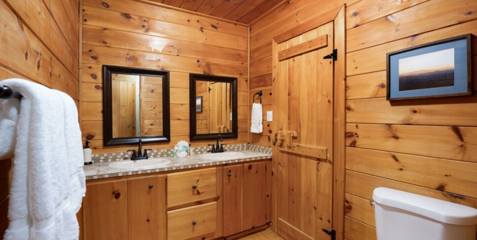 Blue Ridge - Eagles View Ridge - Bathroom