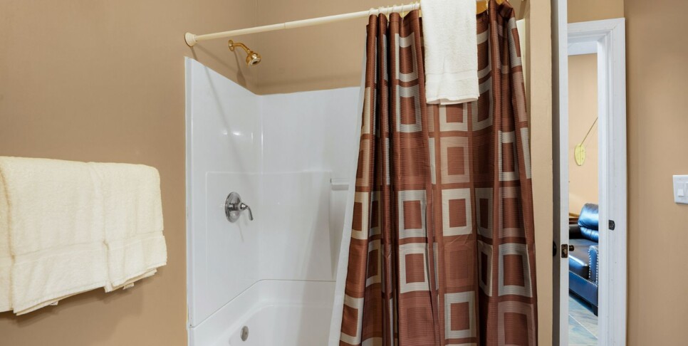 Blue Ridge - Eagles View Ridge - Bathroom