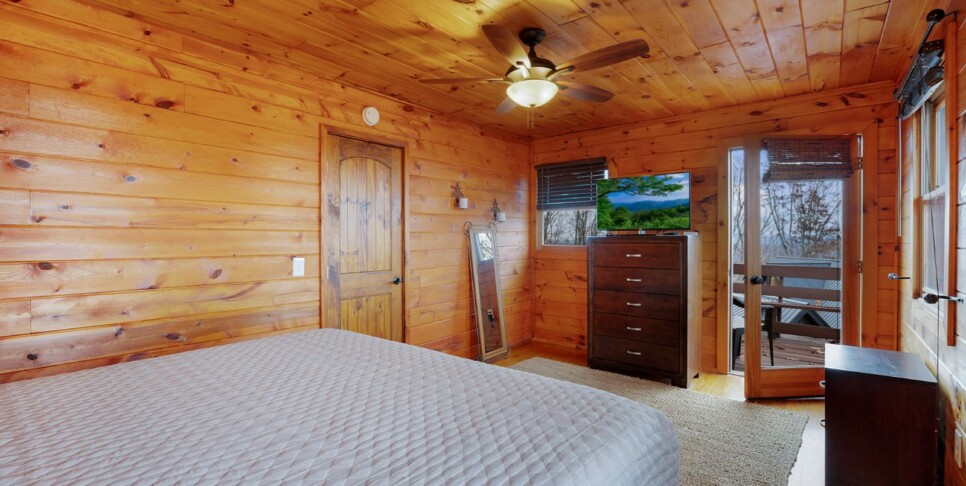 Blue Ridge - Eagles View Ridge - Bedroom