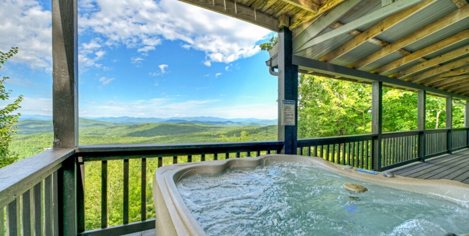 blue-ridge-cabin-rentals-eagles-view-ridge-exterior