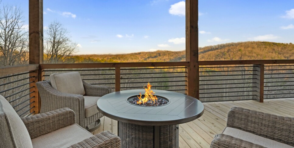 Blue Ridge - Quiet Time - Exterior