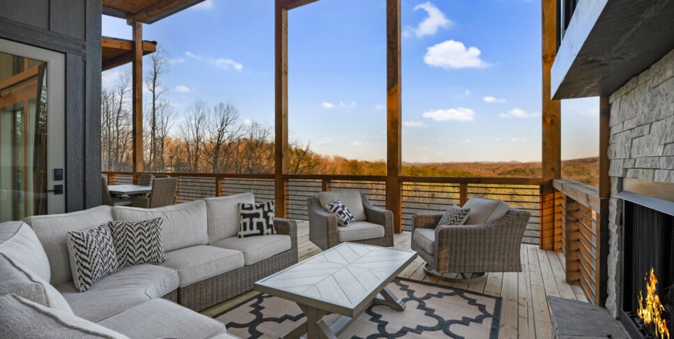 Blue Ridge - Quiet Time - Exterior