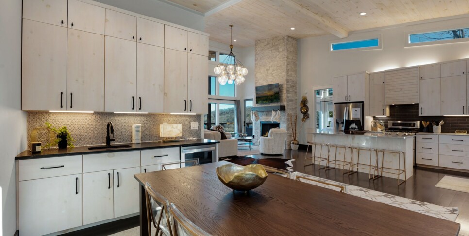 Blue Ridge - Quiet Time - Kitchen