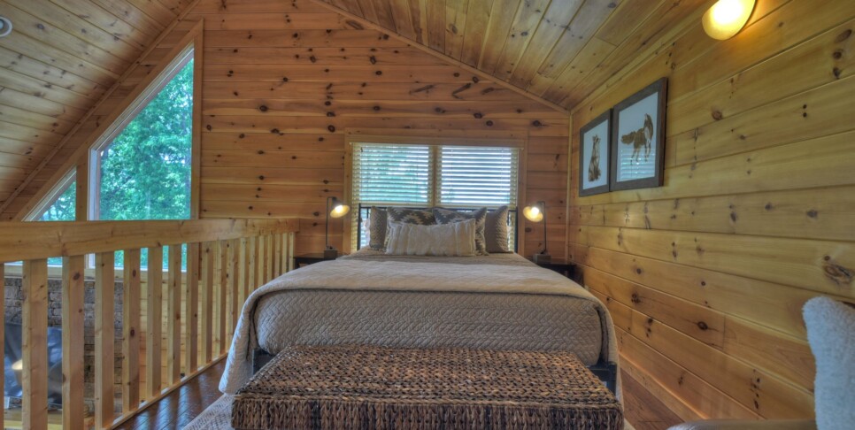Blue Ridge - Sunrise Vista Lodge - Bedroom