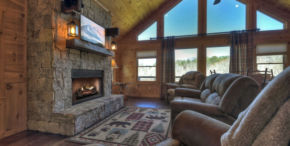 Blue Ridge - Carters Cozy Cabin - Living Room