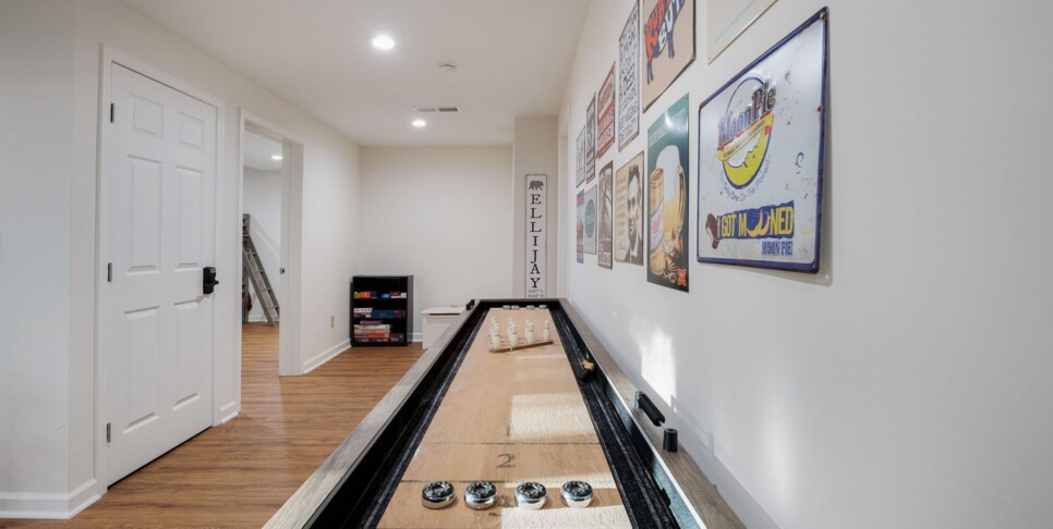 Ellijay Ga Cabin - Peaceful River Hideaway - Rec Room