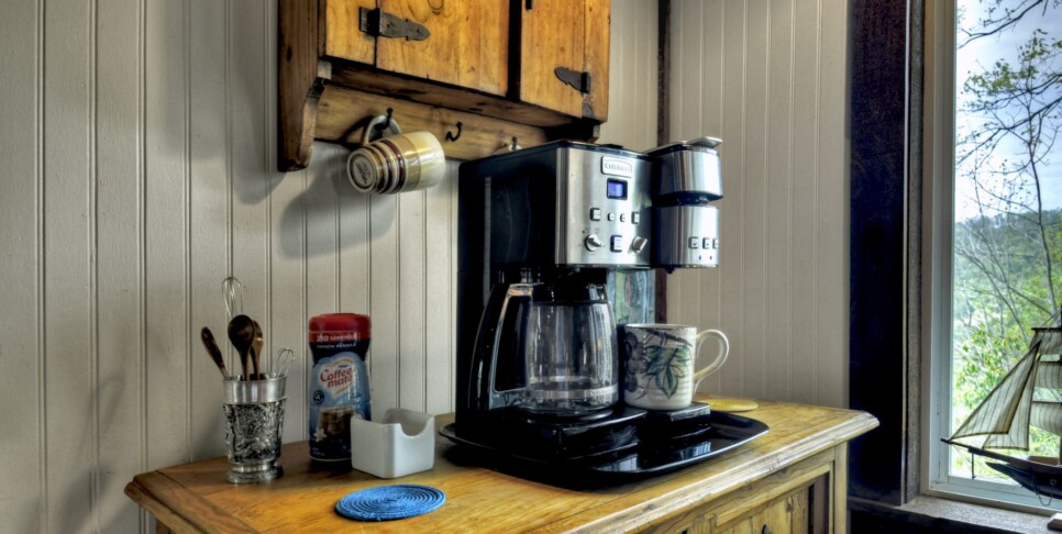 Blue Ridge - Fireside Bluff - Kitchen