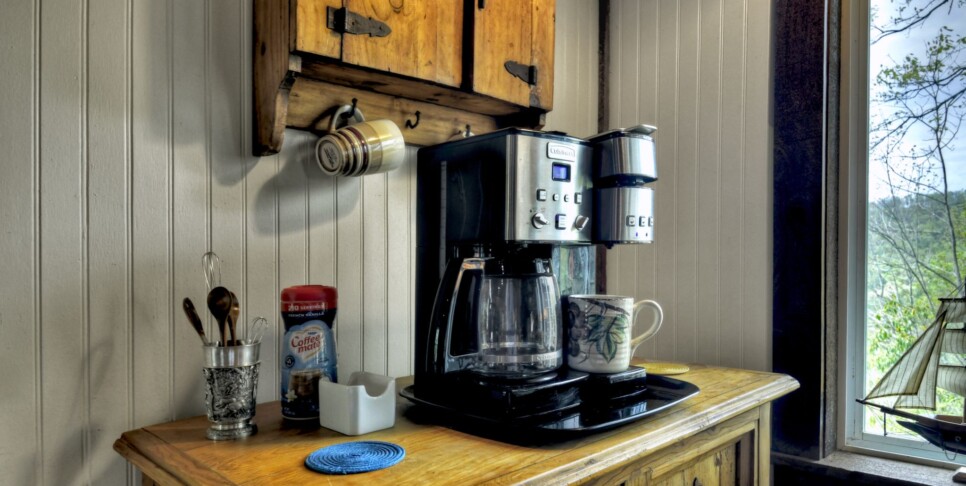 Blue Ridge - Fireside Bluff - Kitchen