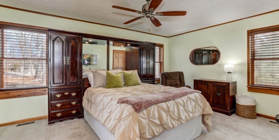 Jasper Cabin Rental - Starcross Summit- Bedroom