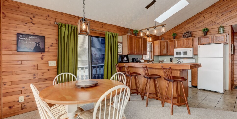 Jasper Cabin Rental - Starcross Summit- Kitchen