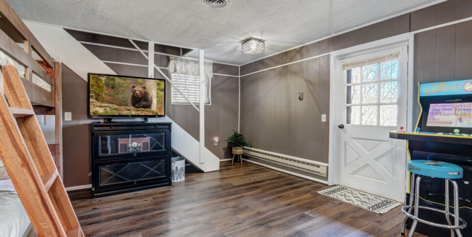 Bent Tree - Cozy Days Hideaway - Bedroom