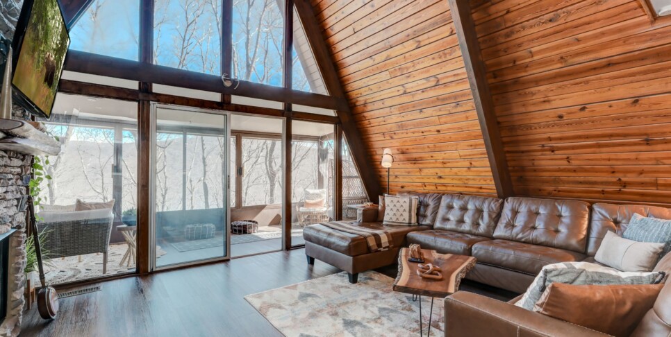 Bent Tree - Cozy Days Hideaway - Living