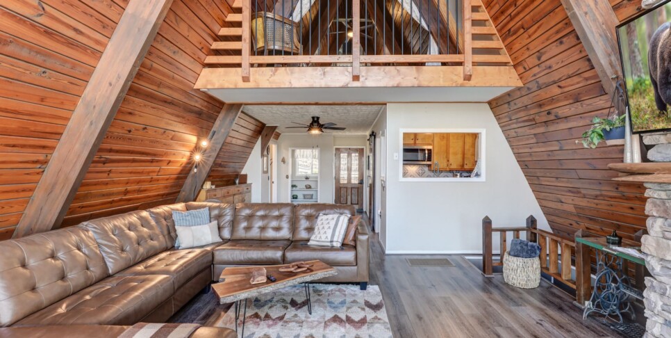 Bent Tree - Cozy Days Hideaway - Living