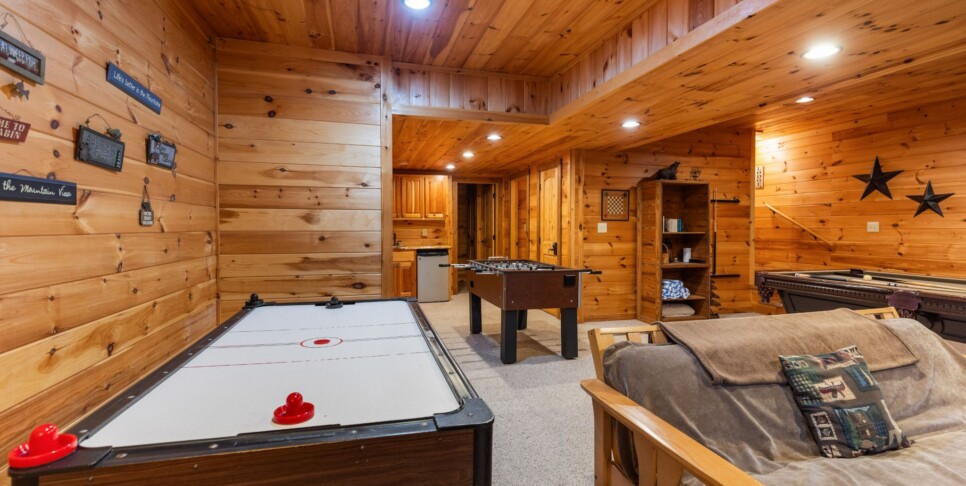 Blue Ridge - Sunset Pointe - Rec Room