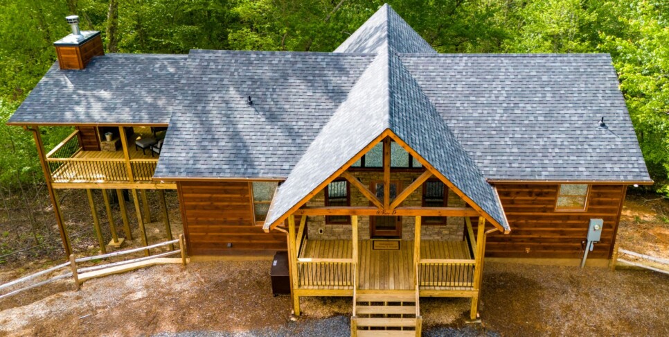 Blue Ridge - Whiskey & Woods - Exterior