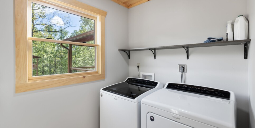 Blue Ridge - Whiskey & Woods - Rec Room