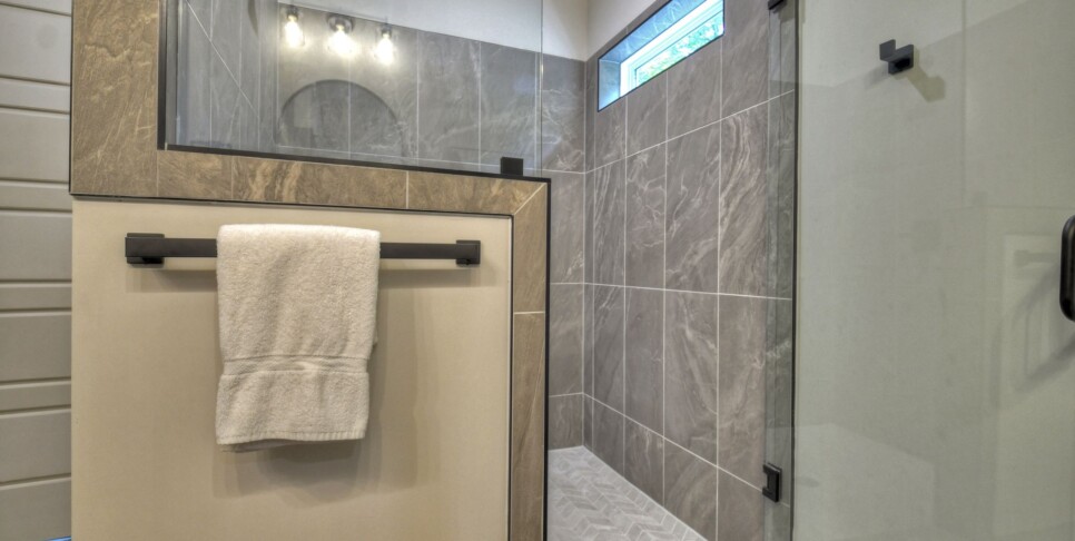 Blue Ridge - Casa Moderne - Bathroom