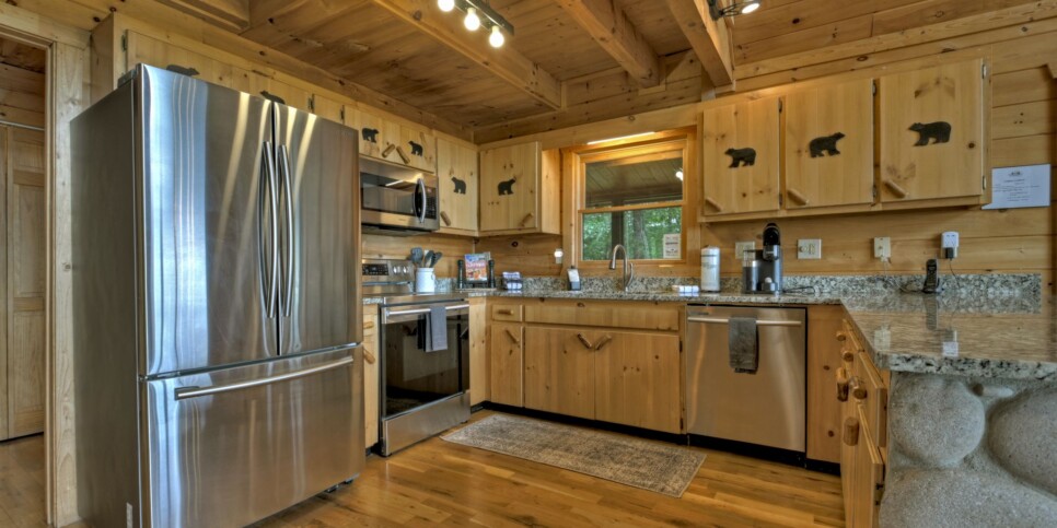 Blue Ridge - Summit Escape - Kitchen