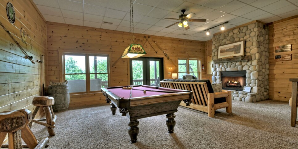 Blue Ridge - Summit Escape - Rec Room