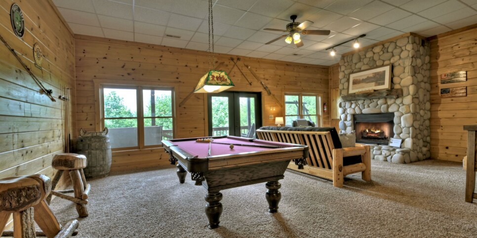 Blue Ridge - Summit Escape - Rec Room