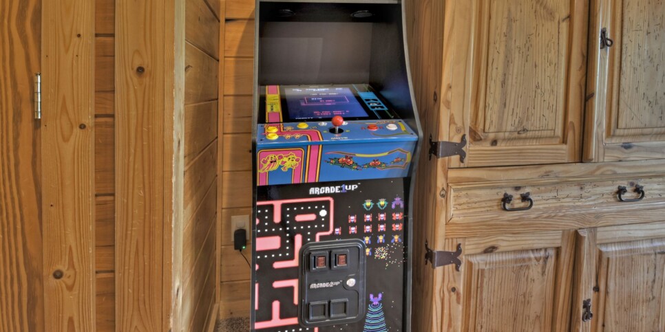 Blue Ridge - Summit Escape - Rec Room