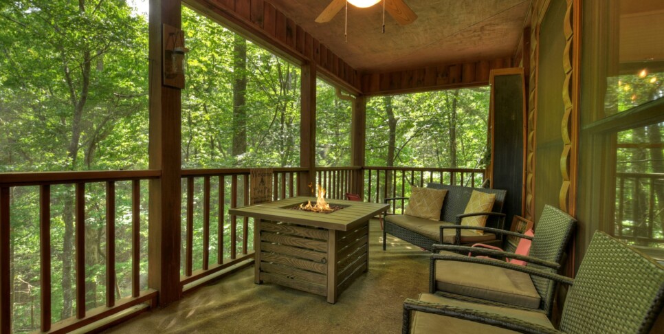 Ellijay - Streams and Daydreams - Exterior